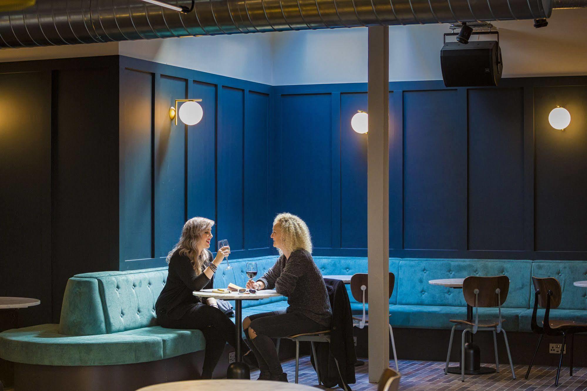 Hotel Bullitt 4*