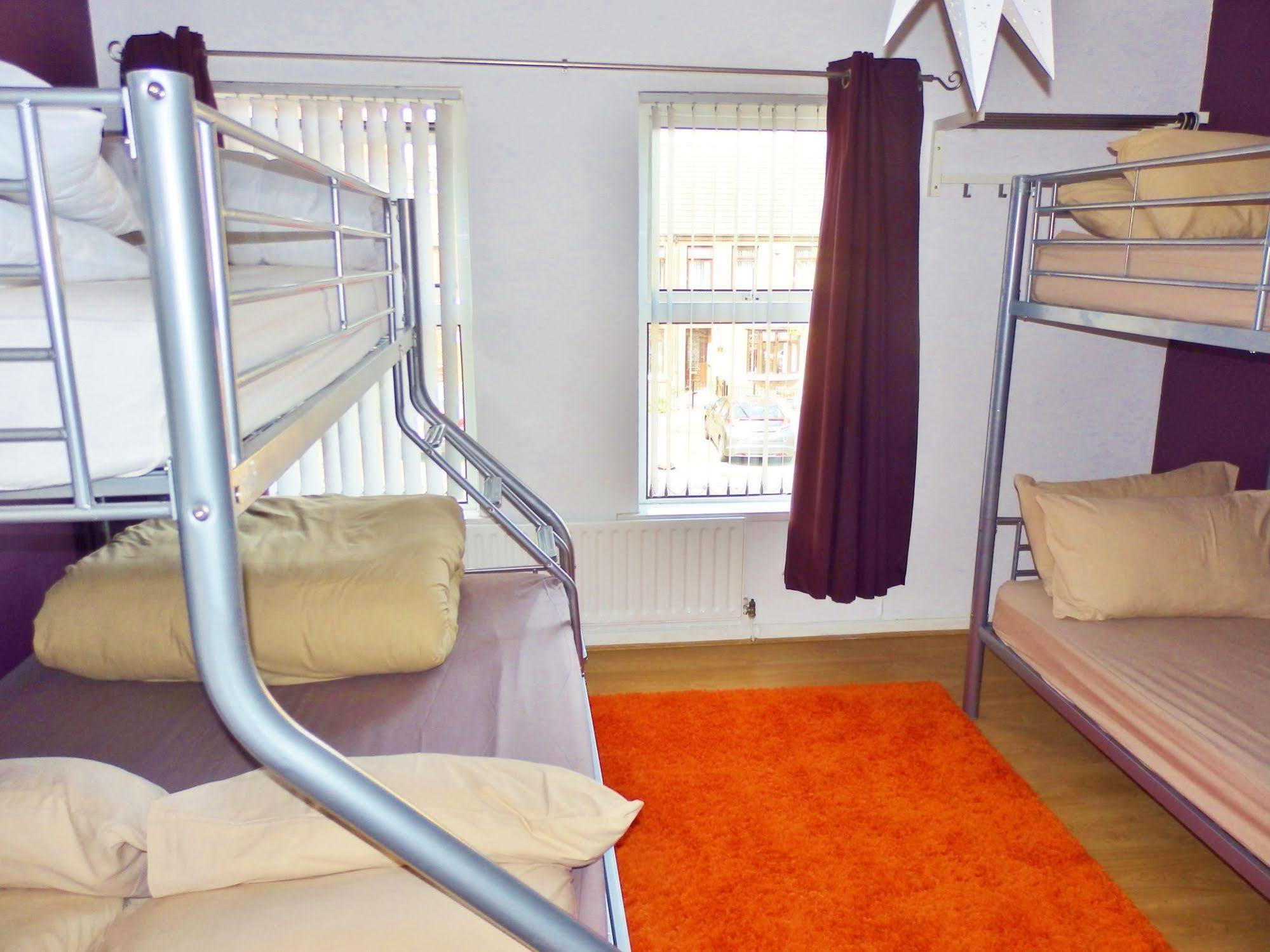 Apartment Very Central Location- Free Parking - 2 Bedrooms Belfast