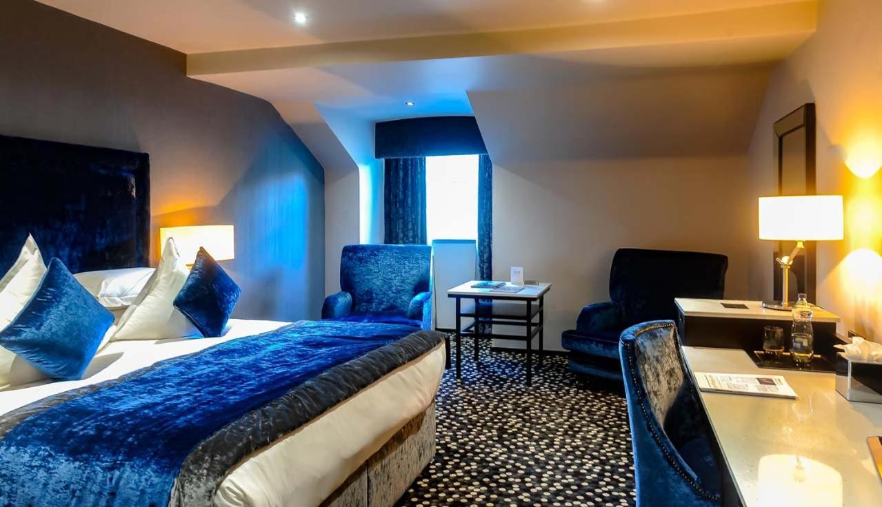 Square 4* Belfast