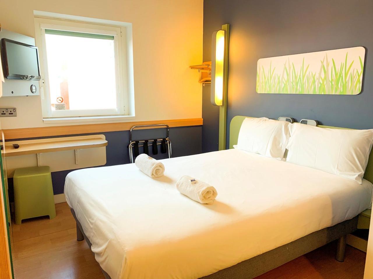 Hotel Ibis Budget Belfast City Centre 3*