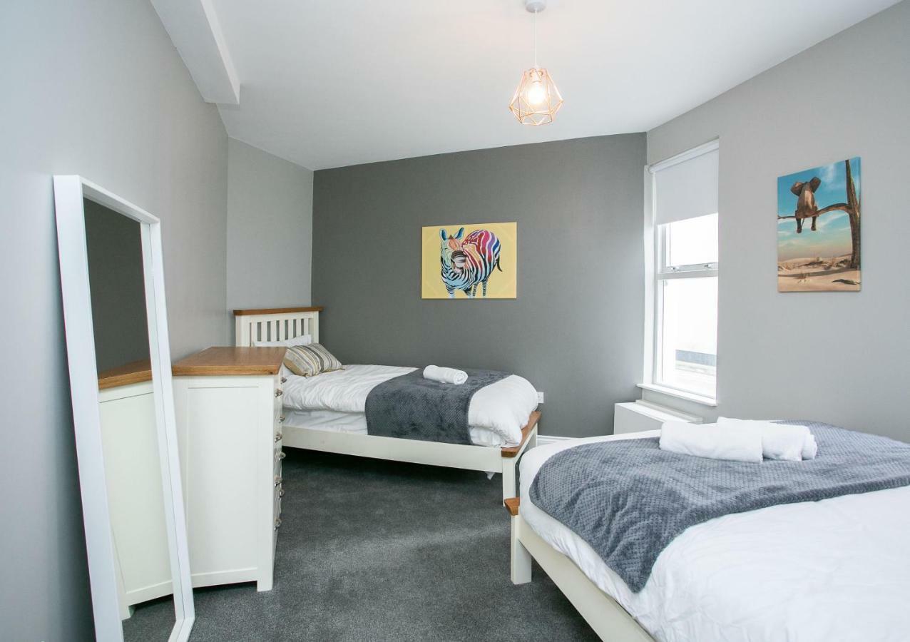 Holiday home 11 College Place North *
