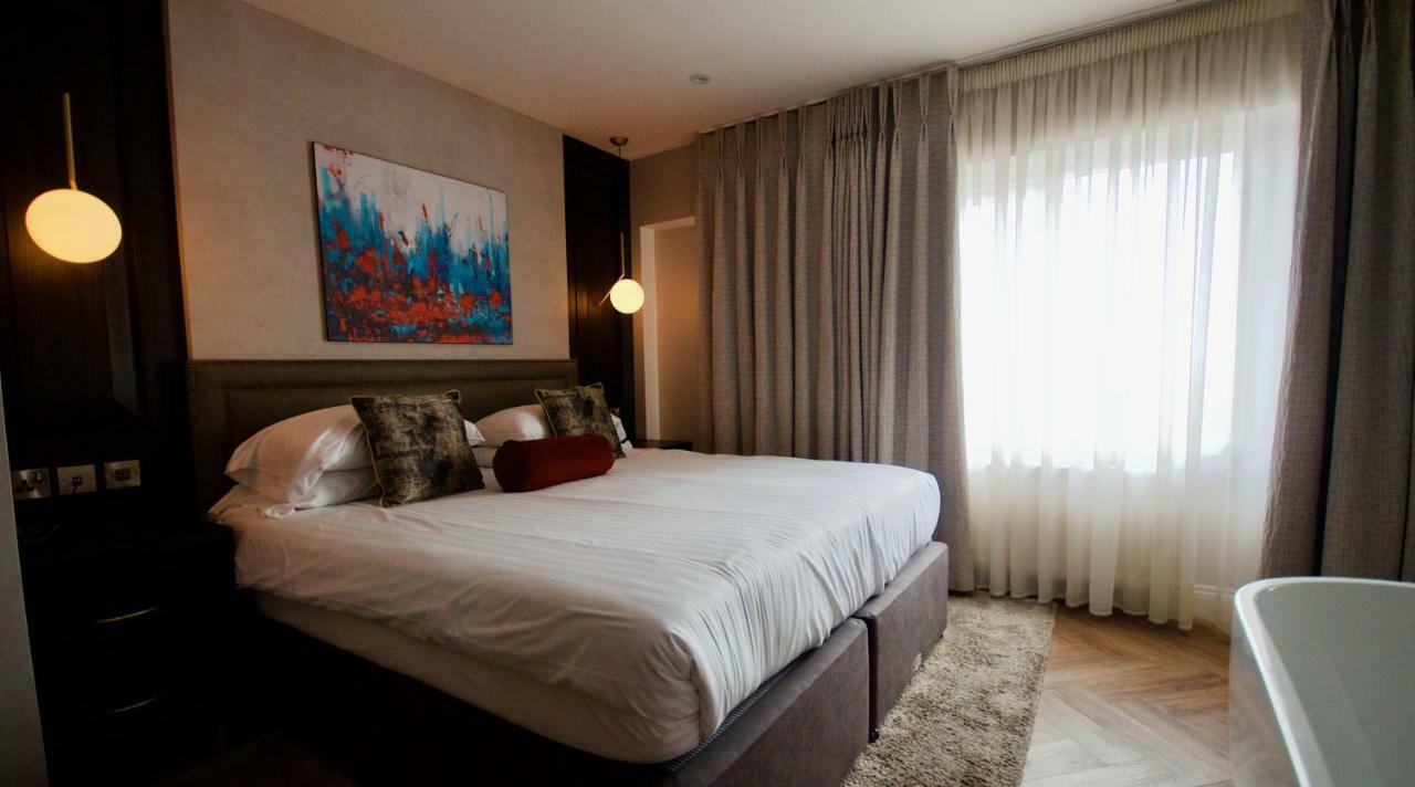 Balmoral Hotel, 3*