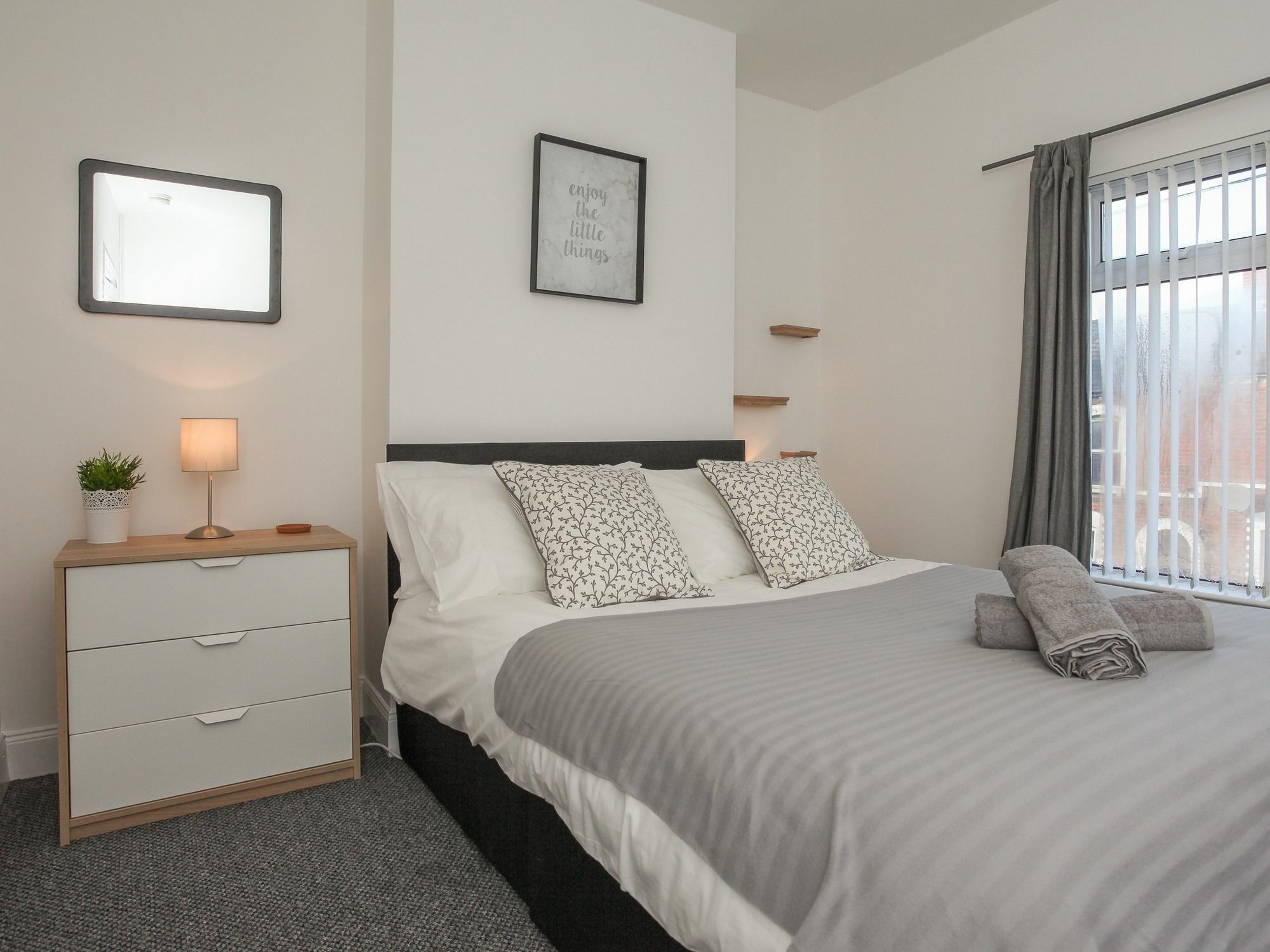 Kingston Serviced - Donegall Avenue