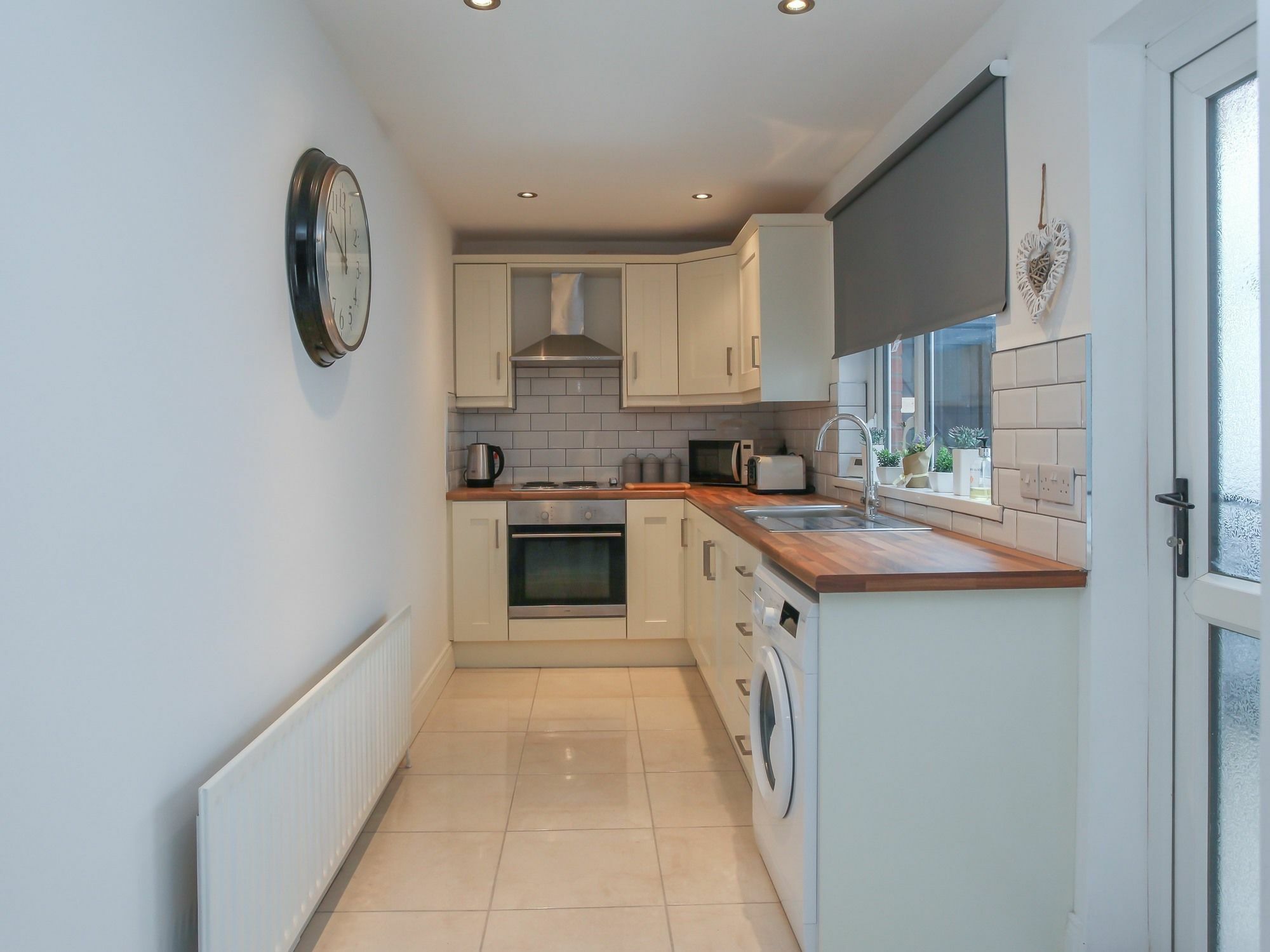 Kingston Serviced - Donegall Avenue Belfast