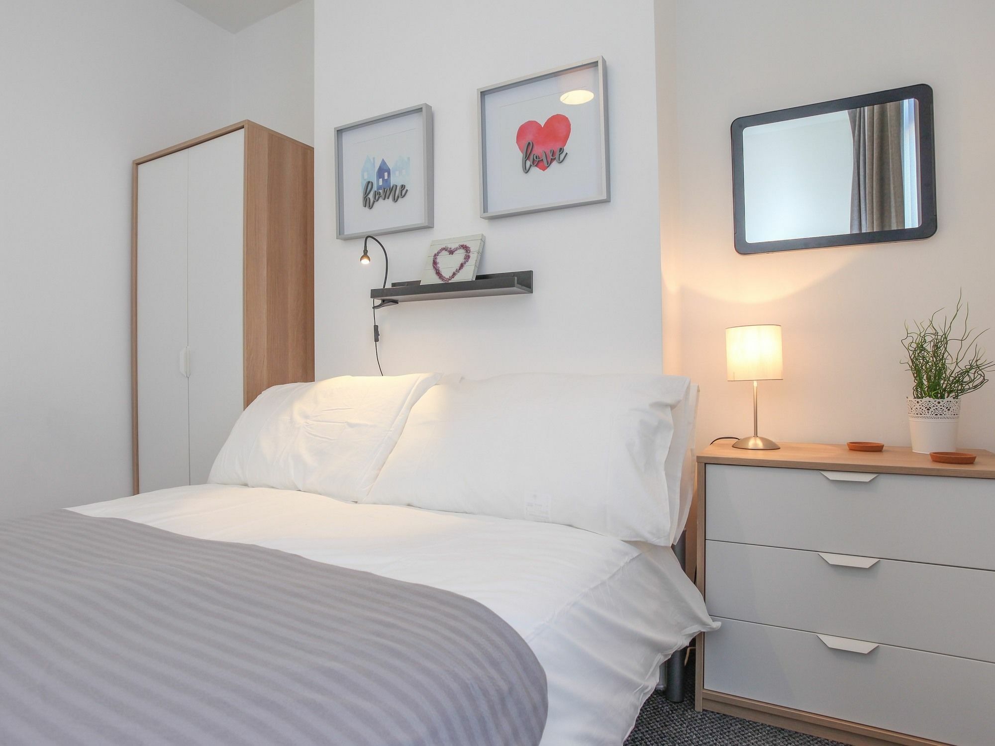 Holiday home Kingston Serviced - Donegall Avenue Belfast