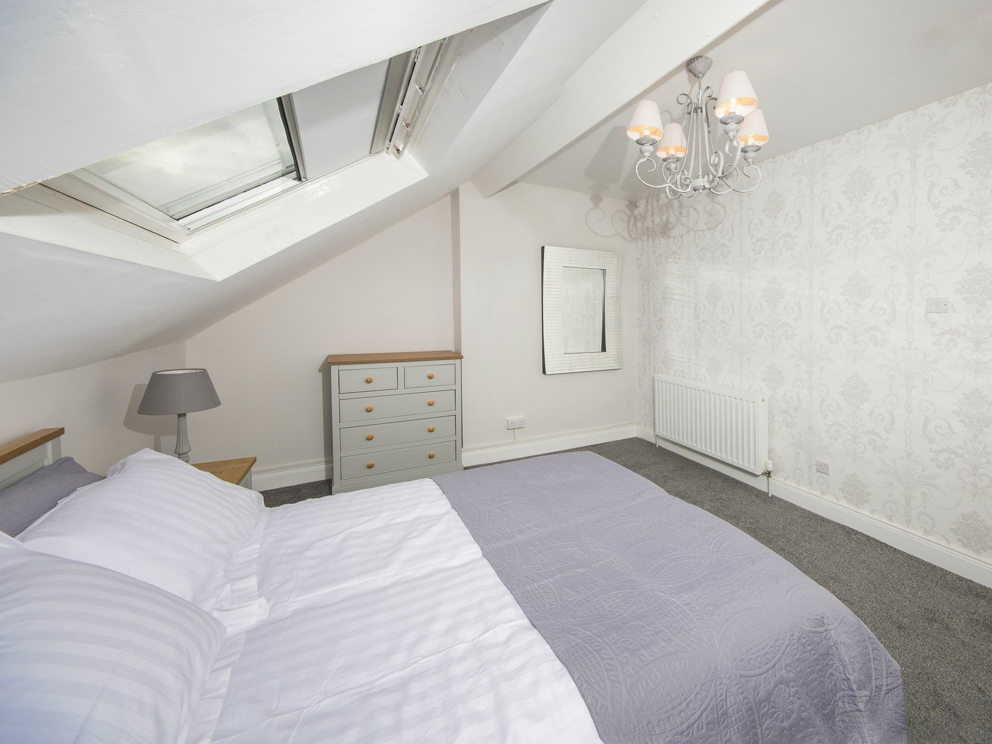 18 Shaftesbury Avenue