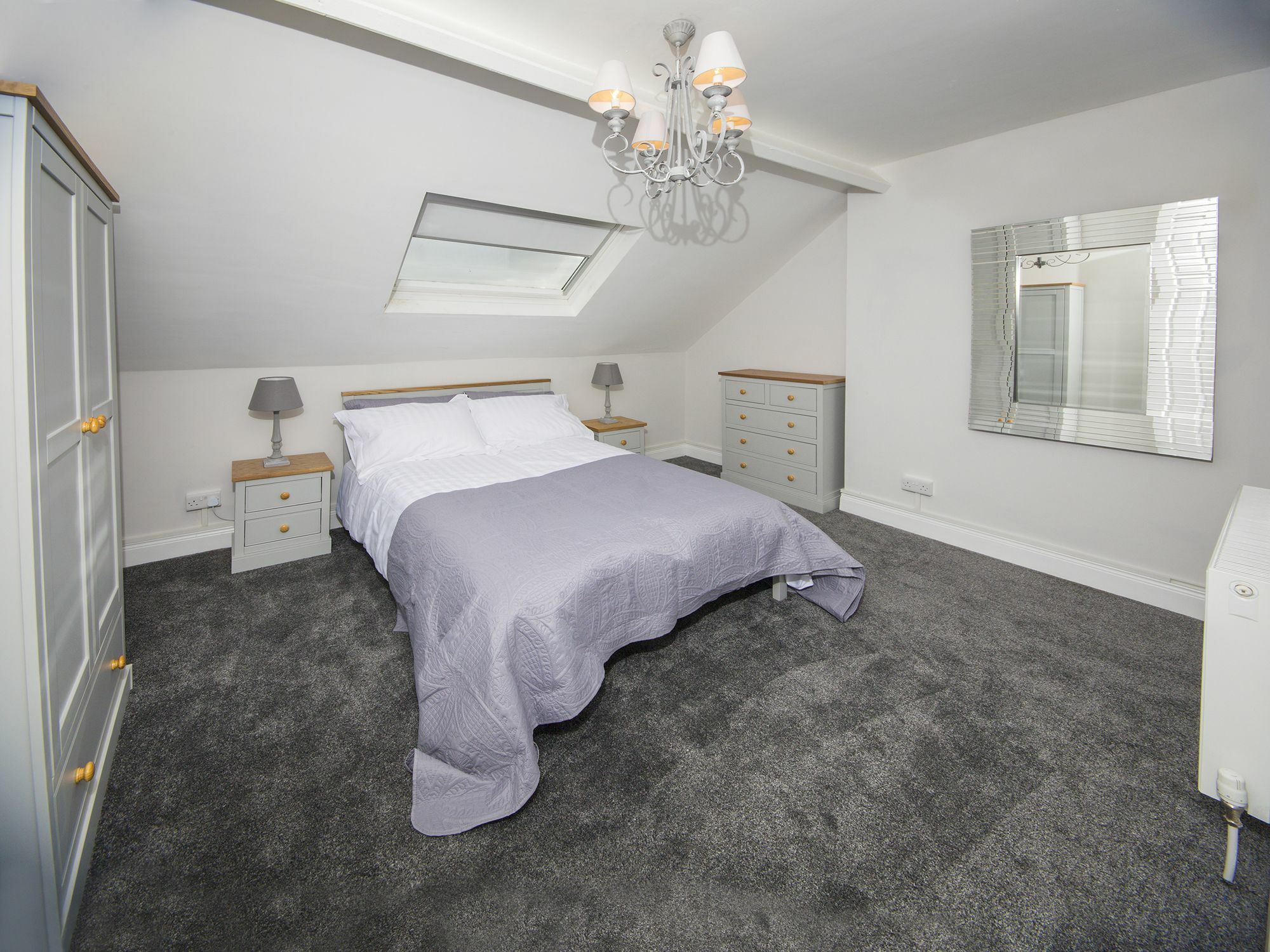 18 Shaftesbury Avenue