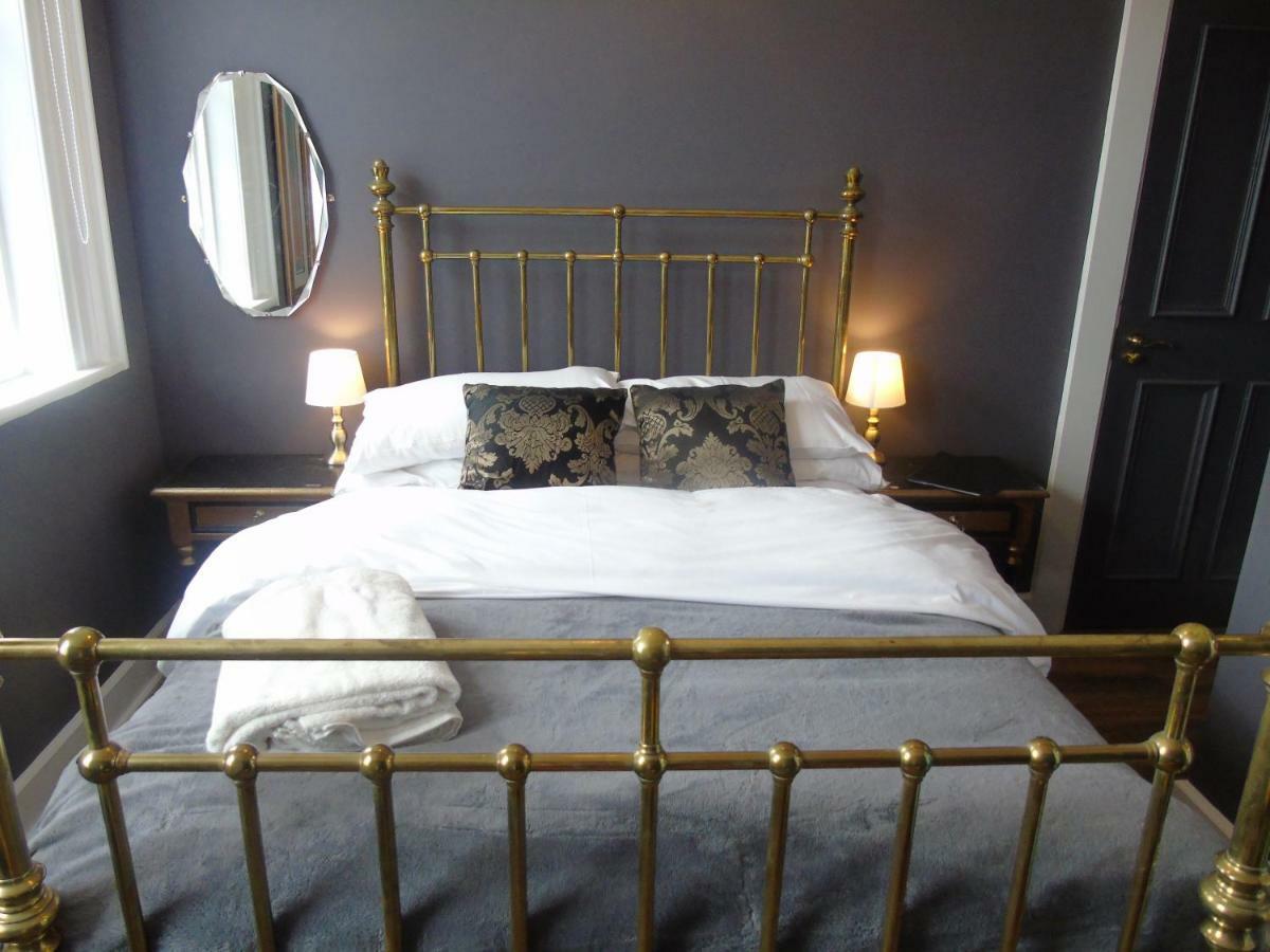 Bed & Breakfast The Warren Belfast