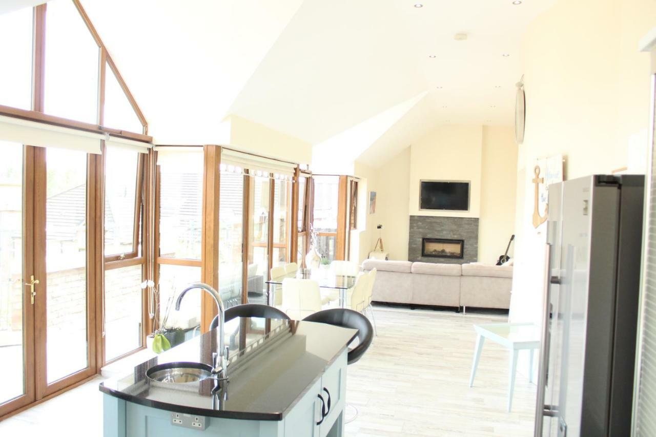 Apartment Penthouse, Park Royal Apartments, 841 Lisburn Road