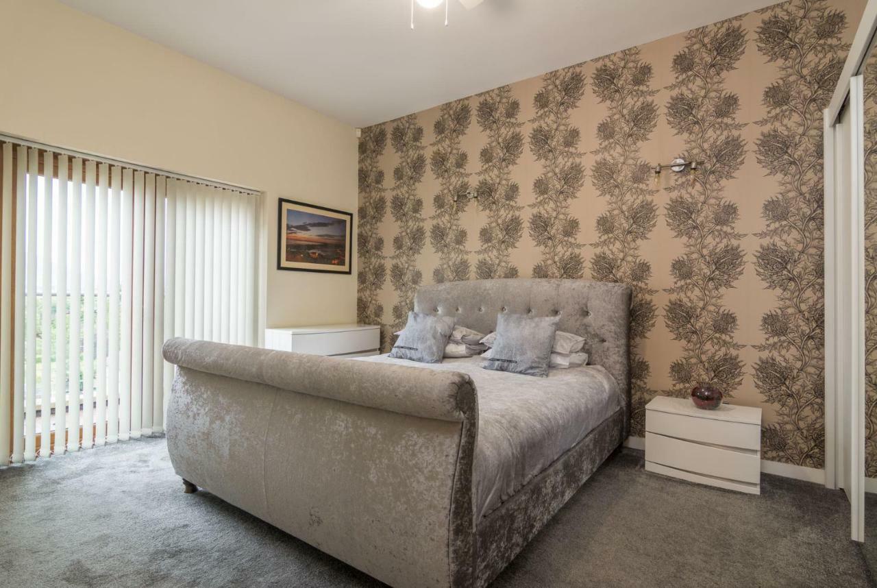 Apartment Penthouse, Park Royal Apartments, 841 Lisburn Road *