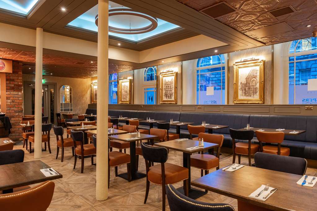 Square 4* Belfast