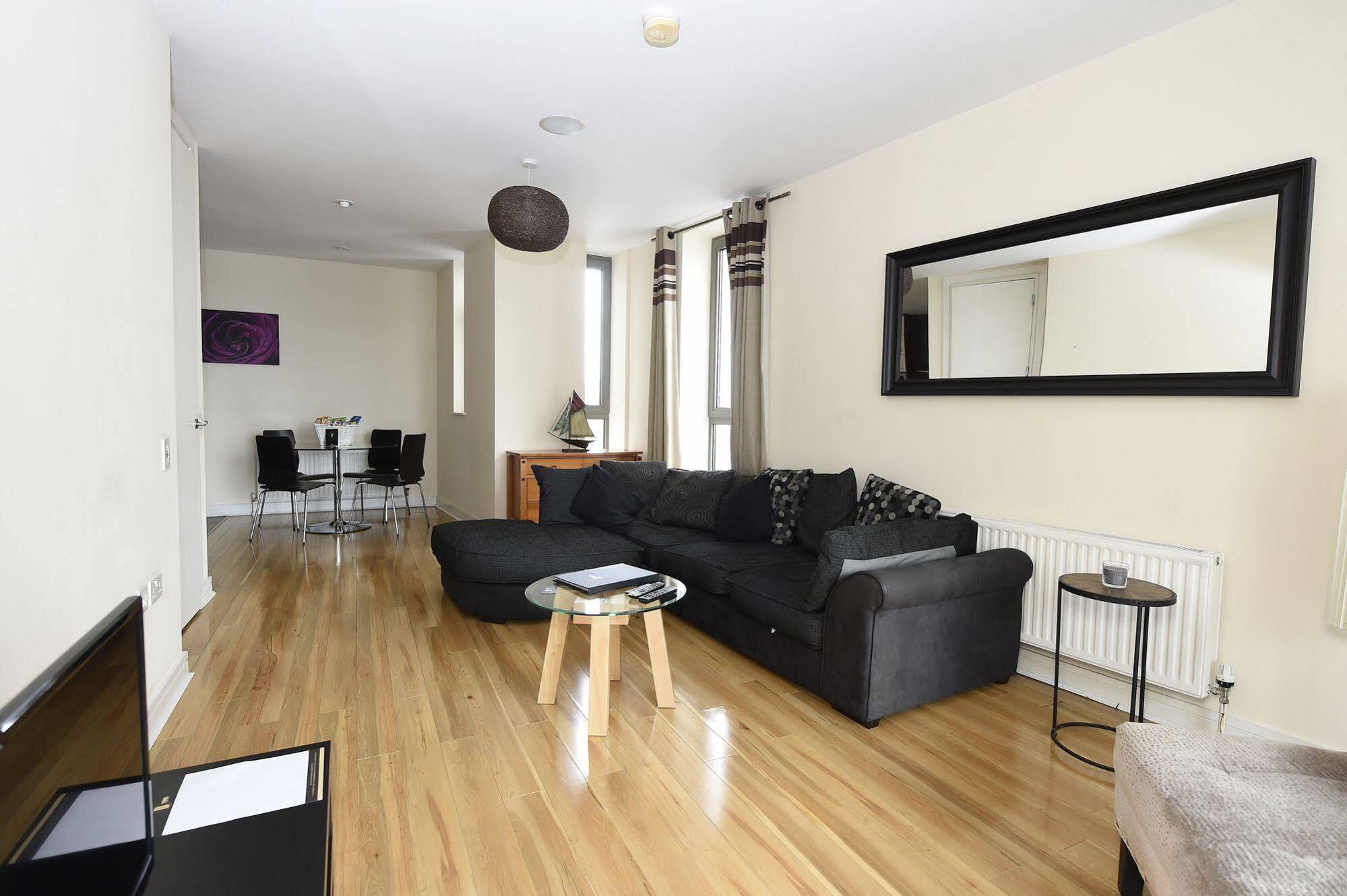 Dream Apartments Titanic Arc Belfast