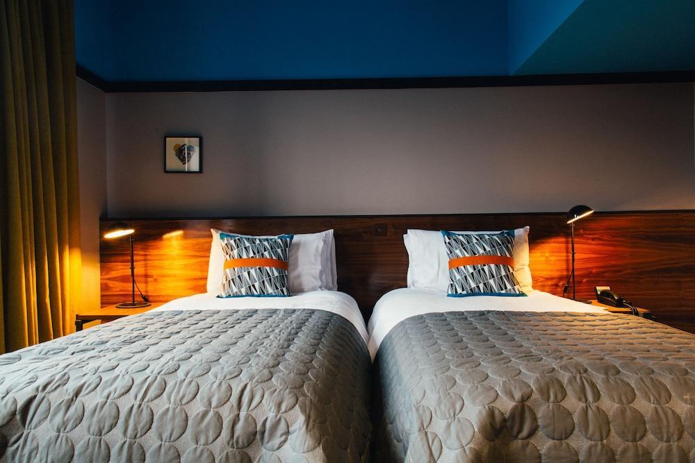 Bullitt Hotel