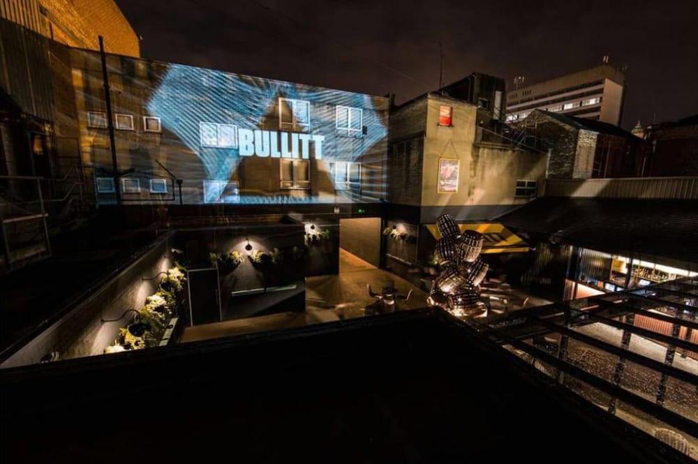 Bullitt 4*