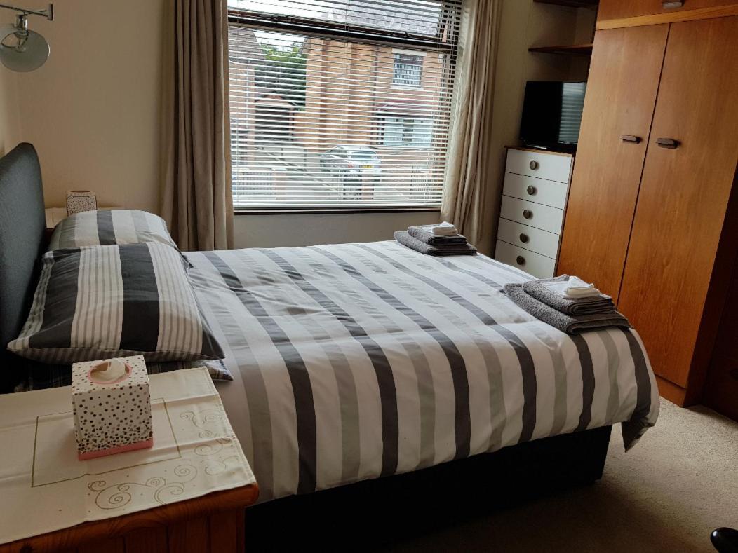 Cead Mile Failte West Homestay *