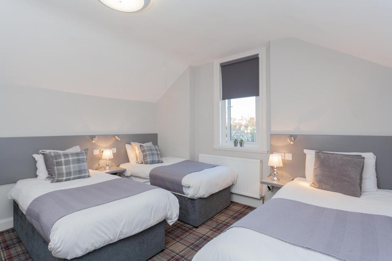 Camera Guesthouse 3*